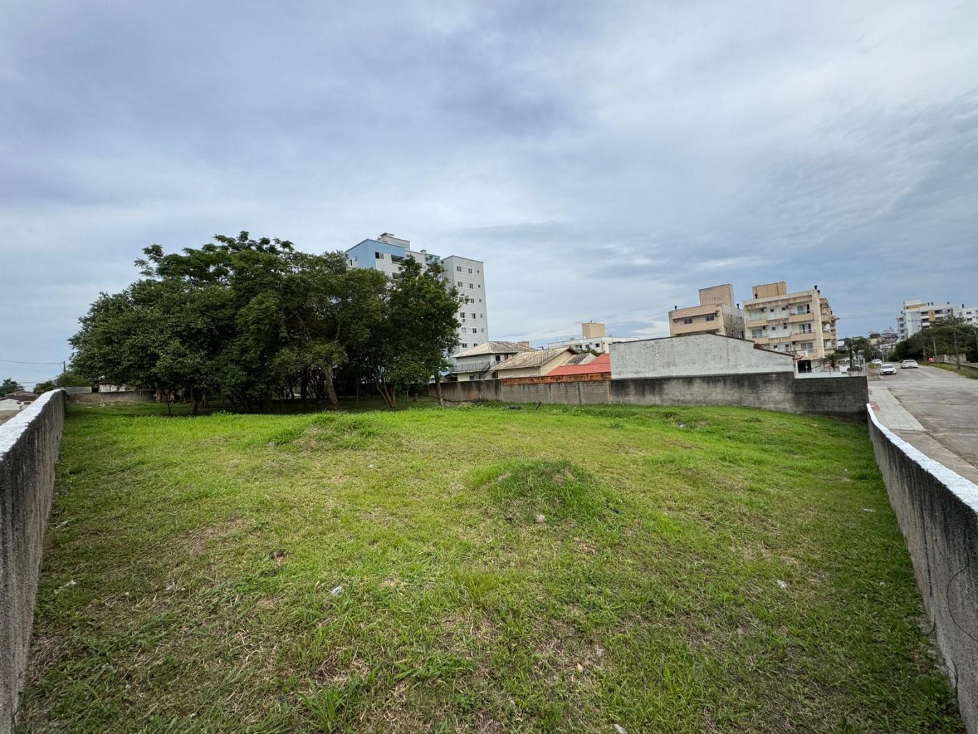 Terreno à venda, 1890m² - Foto 4