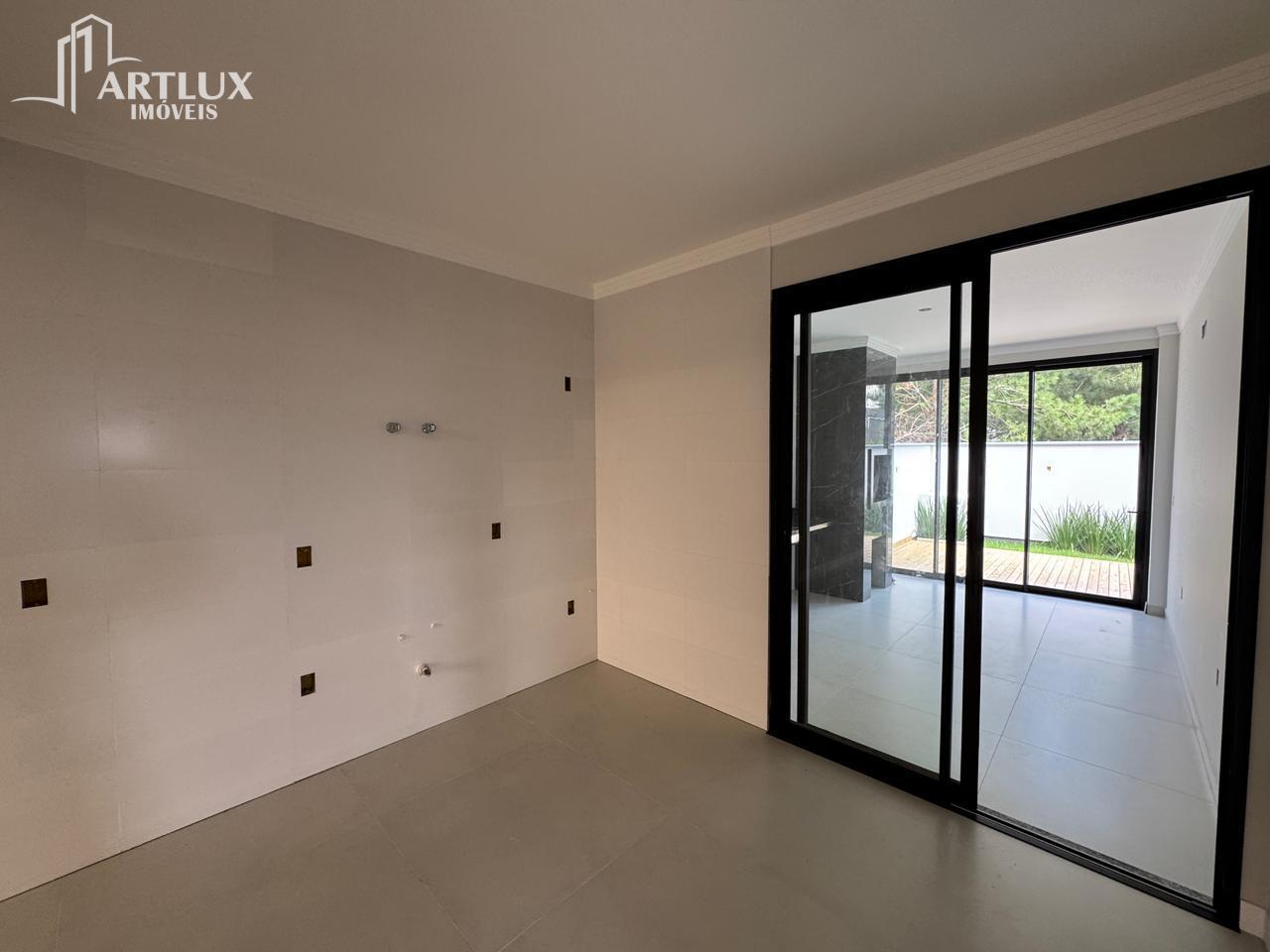 Casa à venda com 3 quartos, 250m² - Foto 17